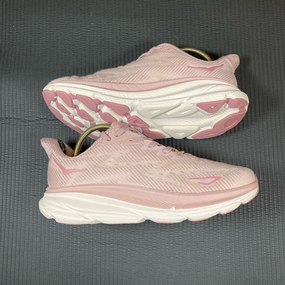 HOKA ONE ONE CLIFTON 9 - Women’s Running Shoes - SIZE 7.5B - Picture 9 of 11